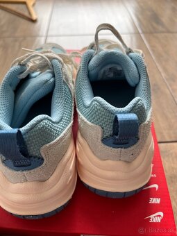 Nike tech hera - 6