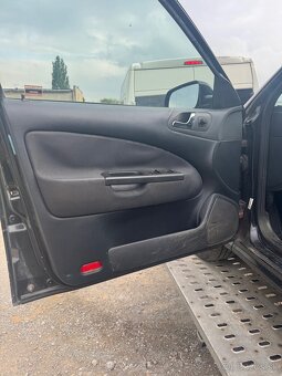 Rozpredám na diely Octavia 1 1.9 TDI 81kw - 6