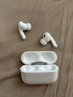 Apple AirPods Pro 2 - 6