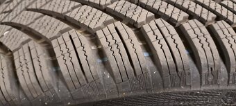 Predám 4ks jazdené zimné 195/55r15-85H Continental top stav - 6