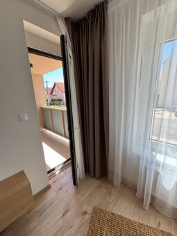 Prenájom 2izb. byt, Slnečná pláň s garáž. státím - 6