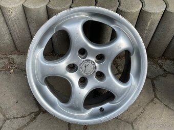 Alu disky r15 Mazda,Kia,Chrysler,Honda 5x114.3 ET 35 - 6
