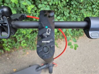 Kolobežka Xiaomi electric scooter 4 PRO 2nd gen. - 6