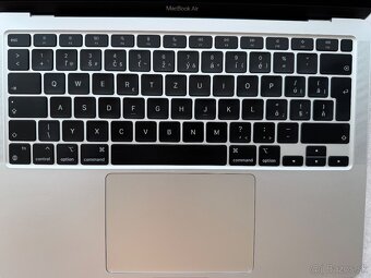 Apple MacBook Air 13” M1 256GB - 6