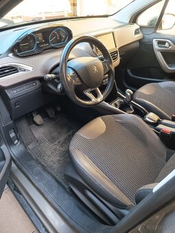 Peugeot 2008 (2013) 1.6 VTI - 6