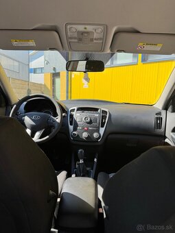 Kia ceed 1,4L benzin 2009 - 6