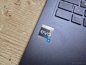 ASUS Zenbook 14X OLED s i9 procesorom 13 generacie 16gb ram - 6