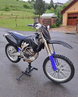 Yamaha yzf 250 - 6