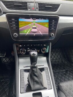 Škoda Superb Combi 2.0 TDI SCR Virtual Cockpit DSG - 6