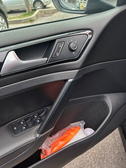 VW Golf 1.4 tsi Highline 90kw Variant - 6