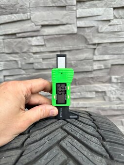 215/55 R17 98V XL zimné MICHELIN - 6
