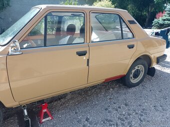 SKODA 120L - 6