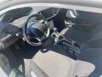 Peugeot 308 1.2 PureTech S S 130 Style - 6