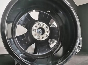 r18 nové 4ks MERCEDES tr.E W213 S213 E300 W212 C238 8J ET43 - 6
