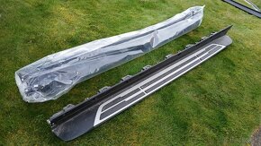 Toyota Highlander 4 IV 2020 - plastovy podbeh prah stupacka - 6