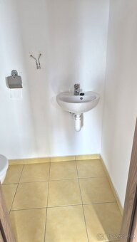 3 - izbový byt v obci KURIMA - 6