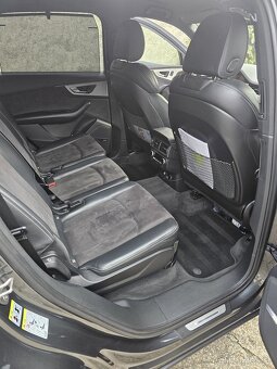 Audi Q7 - 6