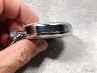 Vojenské kapesní stopky CWC pro britskou armádu. - 6