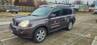 Nissan X- Trail 4x4 - 6