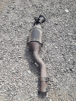 AUDI A8, S8 D2 - prodám výfuk + předkatalyzátory - 6