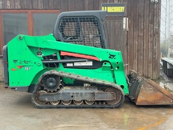 Smykový pásoví nakladač Bobcat T550 - 6