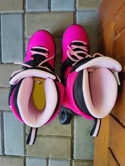 Dievčenské korčule Rollerblade nastaviteľné veľkosti 33-36,5 - 6