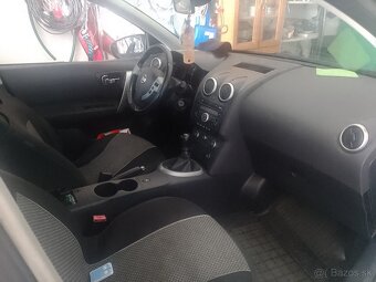 Predám Nissan Qashqai 1,5 desel ročník 2007 - 6