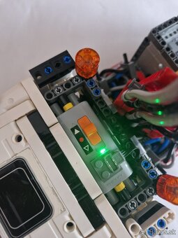 LEGO 42043 Mercedes-Benz Arocs 3245 - 6