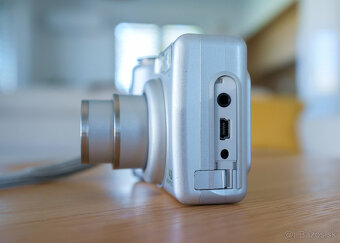 Canon PowerShot A520 - 6