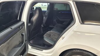 Škoda Superb Combi Sportline 140kw, A6 - 6