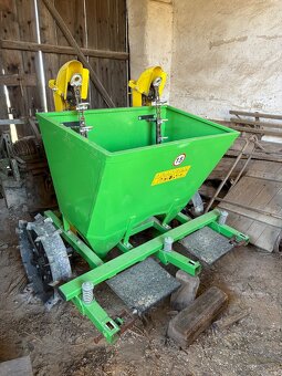 Sadzač zemiakov - 6