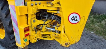 Komatsu WB93R  traktorbager - 6