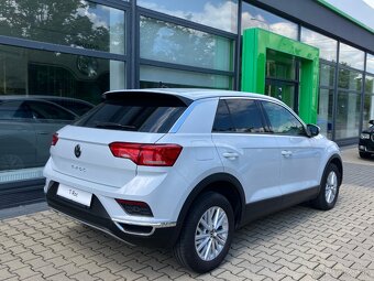 Volkswagen T-Roc 1.5 TSI DSG 110kW nízky nájazd 68.000km - 6