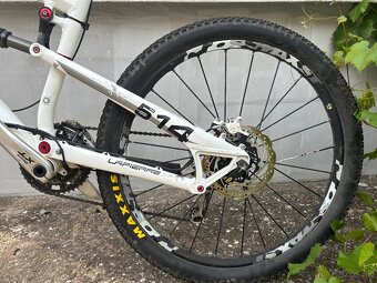 Predám horský bicykel LAPIERRE veľkosť M - 6