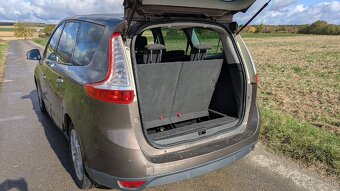 Renault Grand Scenic III 2009 7 miest - 6