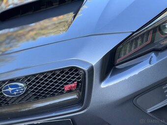 Subaru WRX STI 2.5 - 6