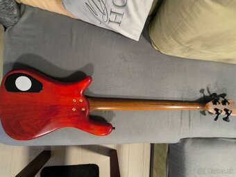 Predám Warwick Streamer LX Jazzman vcetne kufru - 6