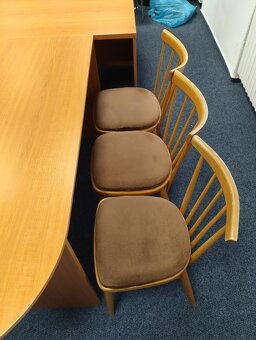 Rokovacie stoly+retro drevené stoličky - 6