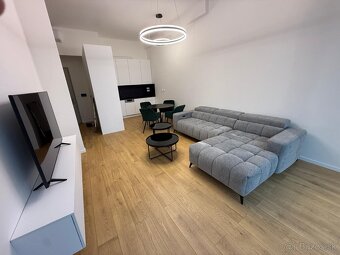 Prenájom 2i bytu Novostavba Hurbanova ulica Banská Bystrica. - 6