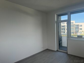 PRENÁJOM 3 izb. bytu Sokolia ul., Miloslavov, 58 m2, 2x park - 6