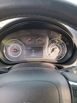 Opel Insignia 2.0 cdti combi - 6