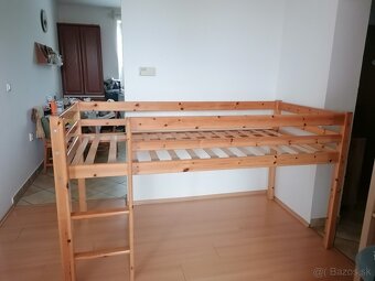 Drevená vyvýšená posteľ 200 x 90 cm - 6
