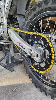 Suzuki RMZ 450 2022 - 6