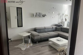 Štýlový trojizbový byt s balkónmi priamo v srdci Lučenca - 6