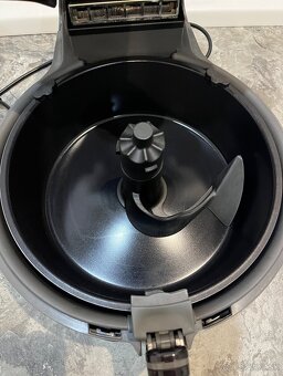 Tefal ActiFry 2-in-1 YV960133 Teplovzdušná fritéza - 6