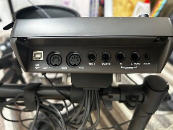 Alesis nitro mesh kit - 6