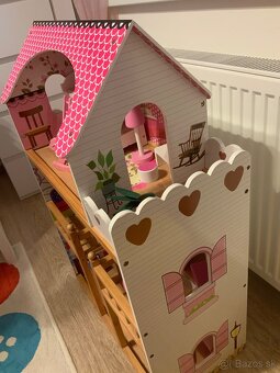 Drevený domček pre bábiky - 6