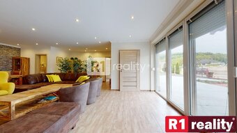 Veľký 6 izb. rodinný dom " SUN 77 " / Sokolovce - 6