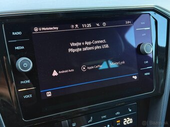 VW Passat Variant 2.0TDI 110kW DSG Elegance IQ ACC Kamera TZ - 6