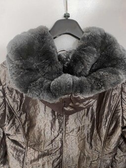 Kožuch z pravého králika zn. Kara s kapucňou, veľkosť 44 - 6